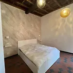 Casa Tasteverina * Řím