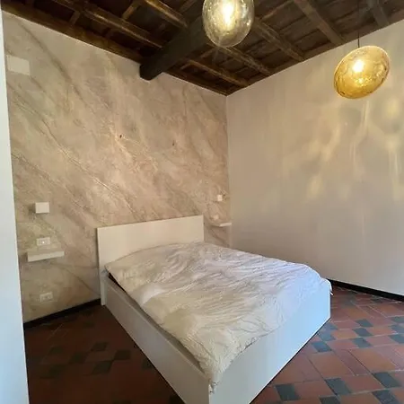 Casa Tasteverina * Rome
