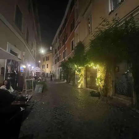 Casa Tasteverina Apartmán *